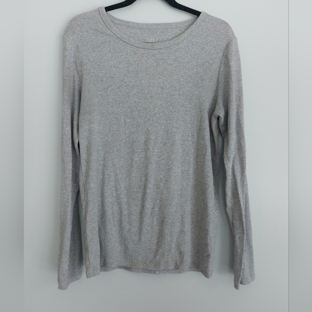 Gap long sleeve shirt large